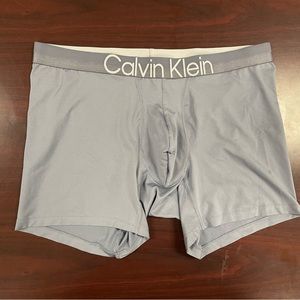 Men's Calvin Klein underwear, boxer briefs, size large.